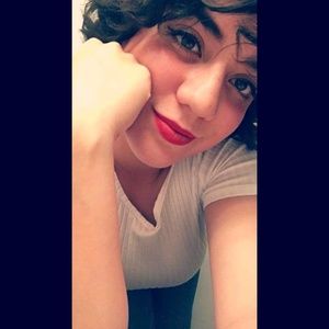 Meet your Posher, Katia